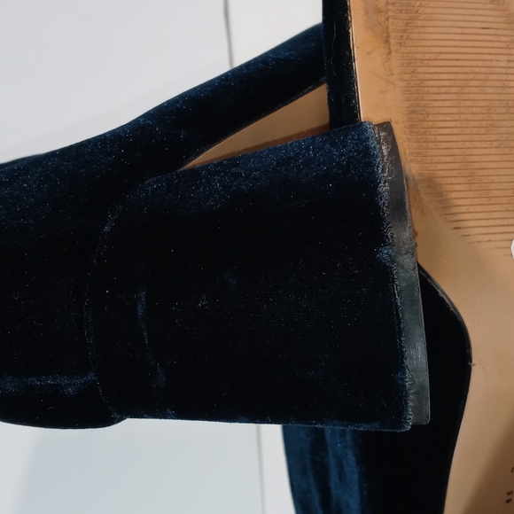 Zara Velvet Chunky Heel Ankle Boots - Picture 8 of 16